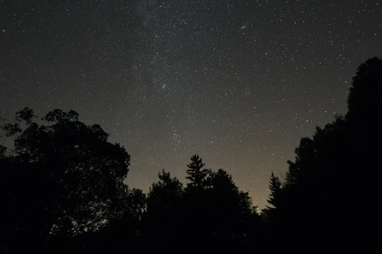 24. Zvjezdane noći: Promatrači zvijezda mogu se veseliti zimi, kada vedre, hladne noći pružaju savr&scaron;ene uvjete za promatranje planeta, zvijezda i zviježđa.
