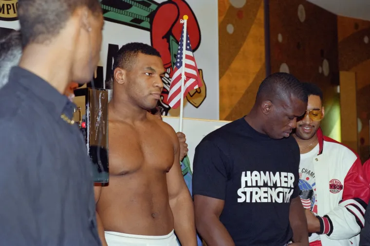 Mike Tyson otkrio kako je zatekao biv&scaron;u suprugu s Bradom Pittom. Evo kako se mijenjao kroz vrijeme