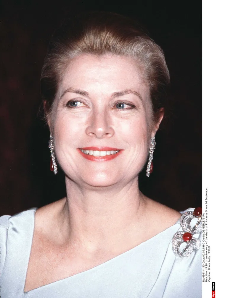 Grace Kelly danas bi slavila 95. rođendan: Dominirala je filmskom scenom, a sve ostavila zbog kneza