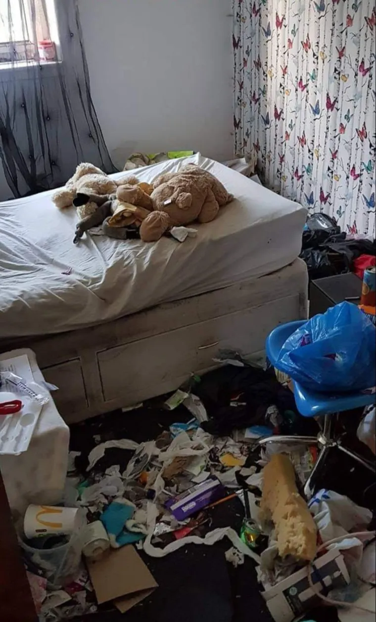 Tome je dodao da se susretao i s klijentima koji su čuvali urin u kojekakvim bočicama jer više nisu mogli do vlastitog WC-a.