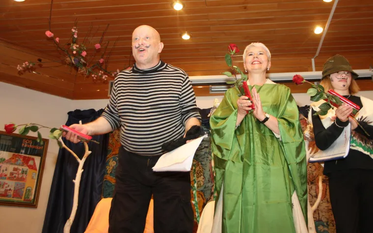 Za vrijeme njezina mandata Hrvatska je zavr&scaron;ila pregovore za pristup Europskoj uniji. Nositeljica je vi&scaron;e nagrada i odličja, a o svom novinarskom putu jednom je rekla: 'Novinarstvom sam se počela baviti rano, kao gimnazijalka. Bila sam najmlađa dopisnica Večernjeg lista u to vrijeme s cijelog područja općine Pakrac. Bilo je to ozbiljno novinarstvo; pisala sam i o politici, zbog čega me u ono doba čak i uhapsila tada&scaron;nja milicija.'