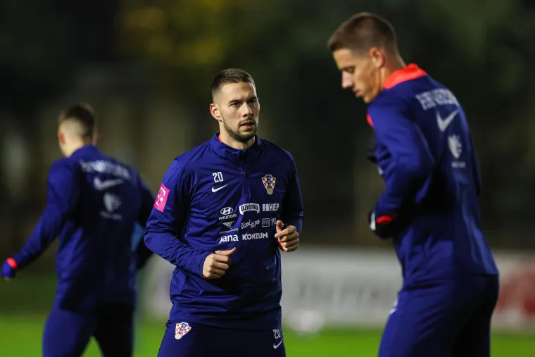 Bilo je izrazito hladno pa su se mnogi zabundali.