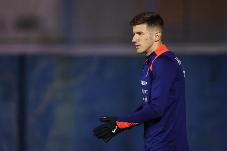 Modrić i ekipa navlačili tajice, rukavice i kape: Evo kojih je par najhrabrijih ostalo u kratkim hlačama