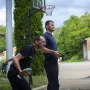 Uvijek im je zabavno. 