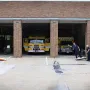 &quot;Prošao sam testiranje prije dvije i pol godine i sada radim kao vatrogasac po punoj satnici. Srećom, nitko od kolega nije uzeo slobodne dane u listopadu i studenom, tako da sam si ja mogao spojiti puno slobodnih dana. Kada ne mogu dobiti slobodan dan, onda se zamijenim s kolegama. Što god bi mi trebalo, dečki iz postaje bi bili tu za mene. Predobri su. Prije dva tjedna sam odradio zadnju smjenu prije borbe. Mogao sam raditi i do borbe, ali sam uzeo slobodno. Svaka mi smjena traje 24 sata. Kako ostajem budan? Pa imamo krevet. Ponekad ne dođe poziv usred noći, ali kada dođe, idem na teren. Takav je posao. Vjerojatno ću se vratiti na posao krajem idućeg tjedna&quot;, dodao je Stipe. 