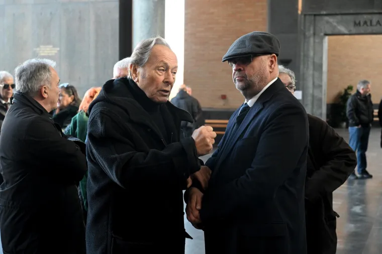 Posljednji ispraćaj Ivice Krajača: Neutje&scaron;na obitelj i prijatelji oprostili se od skladatelja