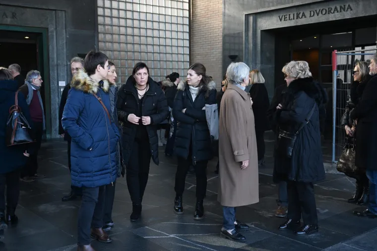 Posljednji ispraćaj Ivice Krajača: Neutje&scaron;na obitelj i prijatelji oprostili se od skladatelja