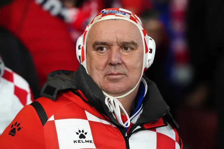 Vatrene na Hampden Parku dočekao kultni hrvatski pjevač i 'superjunak'. Nitko ovo nije očekivao
