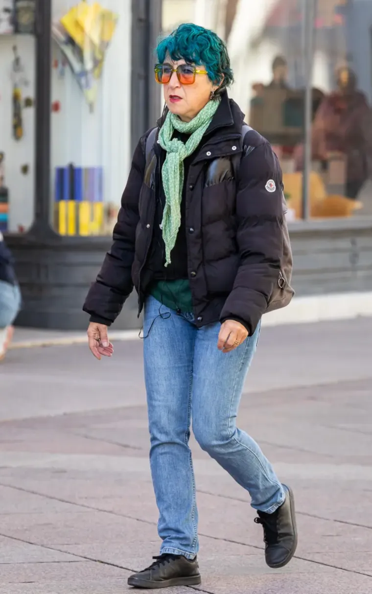 Tko je modna zvijezda riječke &scaron;pice? Djevojka u bundi ukrala pažnju, a evo tko je sve pro&scaron;etao Korzom