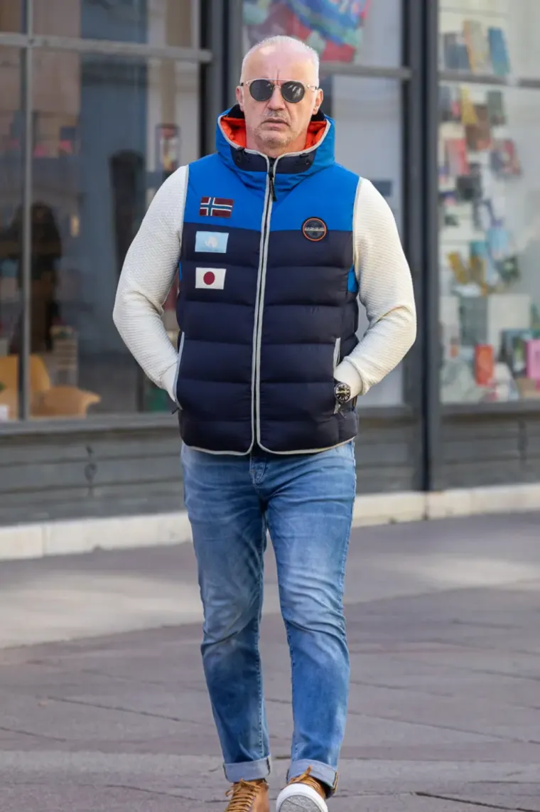 Tko je modna zvijezda riječke &scaron;pice? Djevojka u bundi ukrala pažnju, a evo tko je sve pro&scaron;etao Korzom