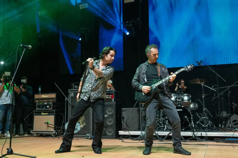 Spektakl kakav se dugo čekao! Hrvatska noć u Frankfurtu: Pogledajte tko je sve žario i palio na pozornici