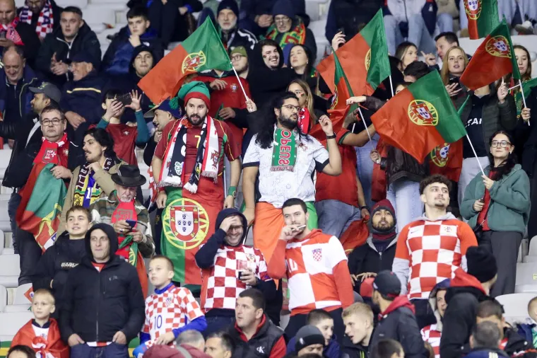 Na stadionu je bilo i 200-tinjak portugalskih navijača.