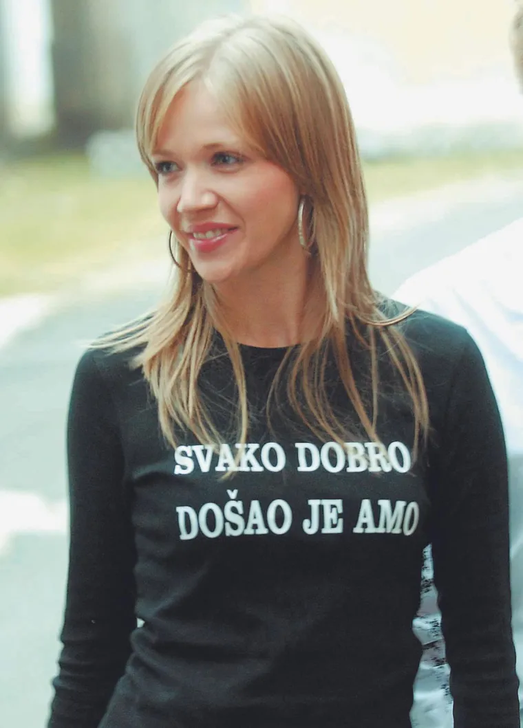 Nakon što je 2006. godine napustila Magazin i započela solo karijeru, Rozga je ubrzo dokazala da može uspjeti i sama. 