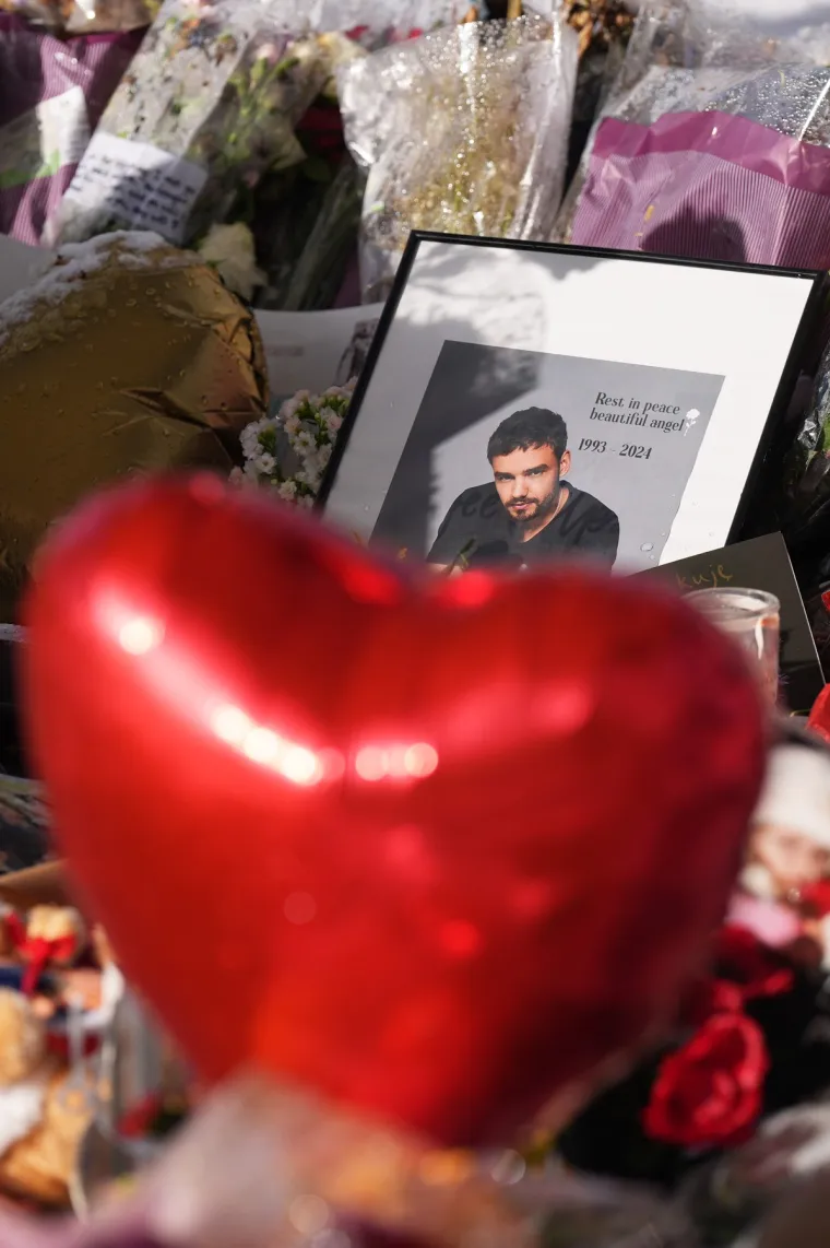 Posljednji ispraćaj Liama Paynea: Ožalo&scaron;ćena obitelj i prijatelji nisu skrivali tugu