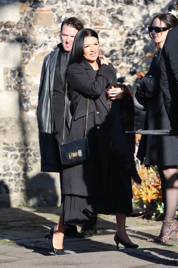 Posljednji ispraćaj Liama Paynea: Ožalo&scaron;ćena obitelj i prijatelji nisu skrivali tugu