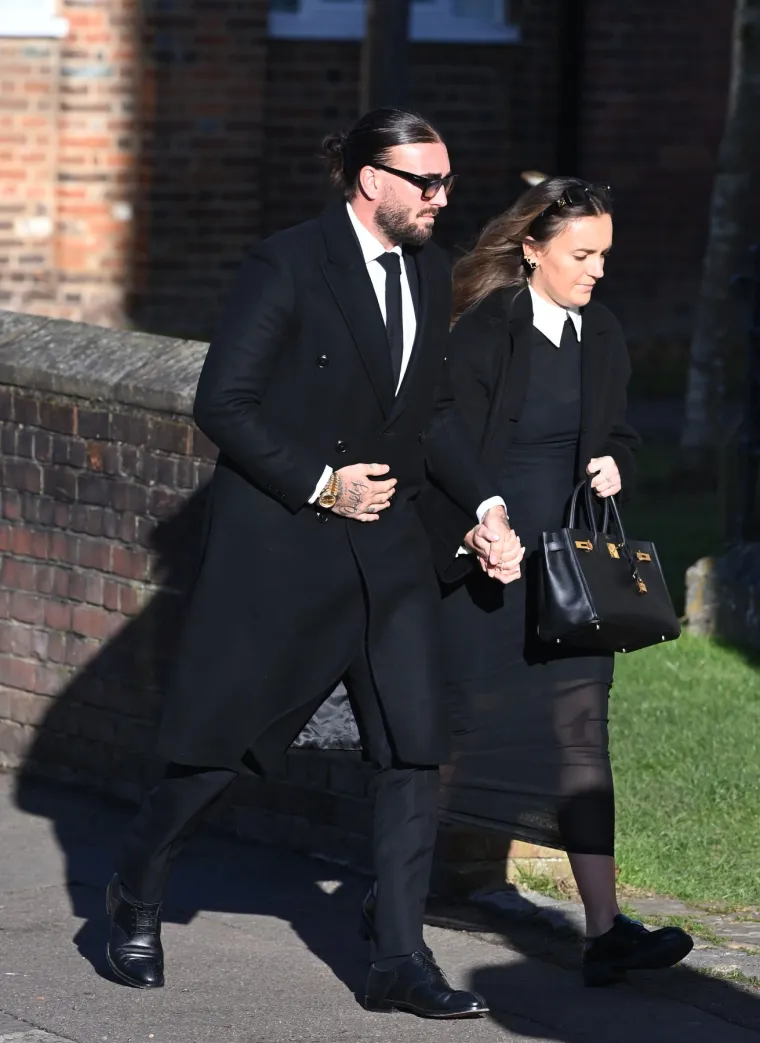 Posljednji ispraćaj Liama Paynea: Ožalo&scaron;ćena obitelj i prijatelji nisu skrivali tugu