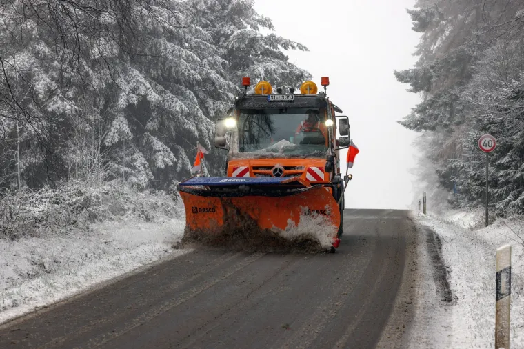 Znate li koji je najče&scaron;ći kvar na autu u prvom naletu minusa? Ove stvari obavezno provjerite