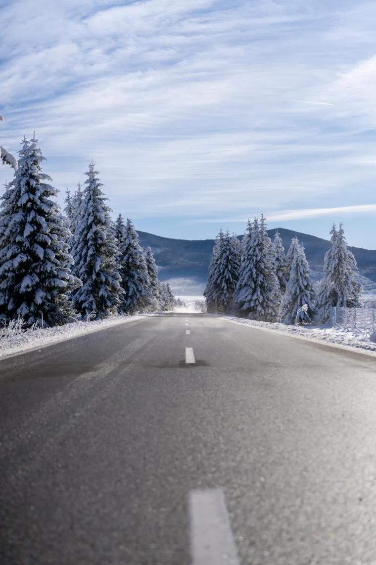Čarobna Lika: Pogledajte idilične prizore i životinje koje uživaju na snijegu