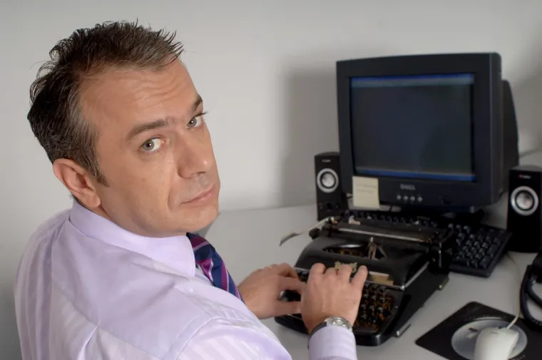 Tijekom svoje karijere, &Scaron;prajc je osvojio brojne nagrade i priznanja. Posebno se ističe Večernjakova ruža za TV osobu godine 2016., koju je posvetio svojoj supruzi. Njegova sposobnost da na duhovit i kritičan način analizira dru&scaron;tvene i političke događaje učinila ga je jednim od najomiljenijih televizijskih lica u Hrvatskoj.