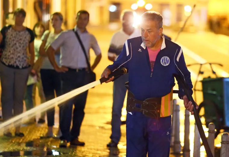 Na dana&scaron;nji dan rođen je Milan Bandić: Prisjetite se kako je kopao kanale, kuhao, trčao s Rudijem