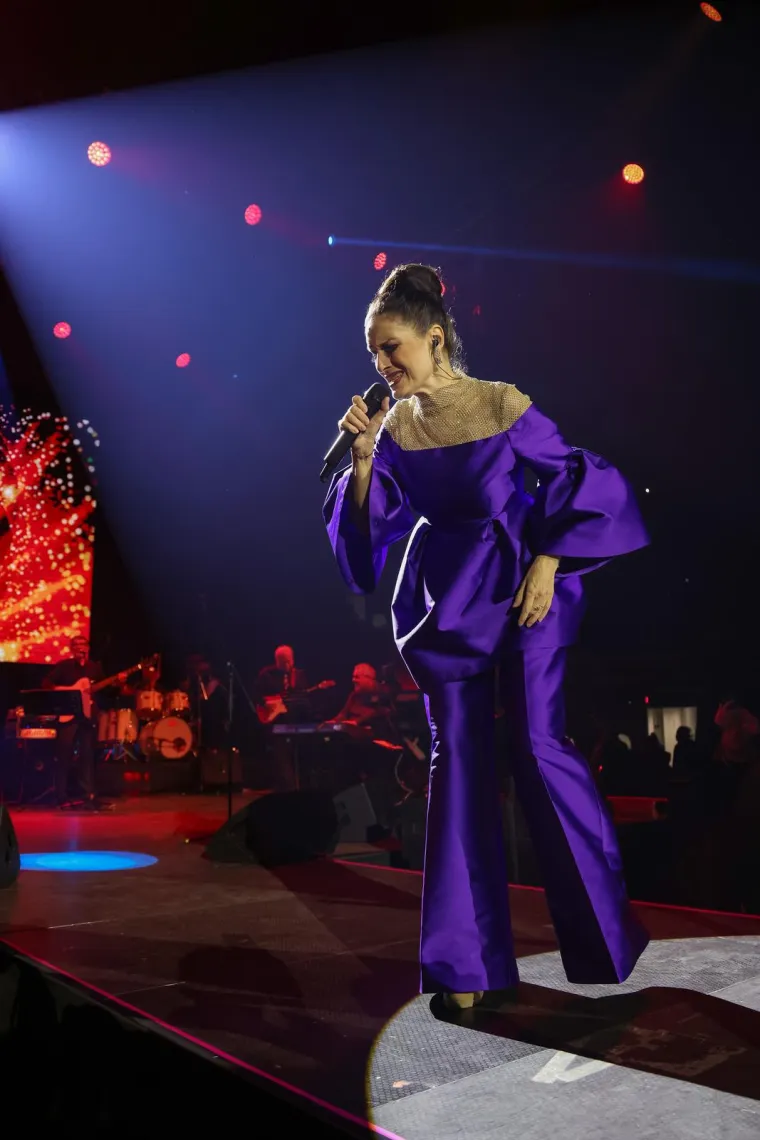 Godine su za nju samo broj: Doris Dragović osvojila zadarsku publiku