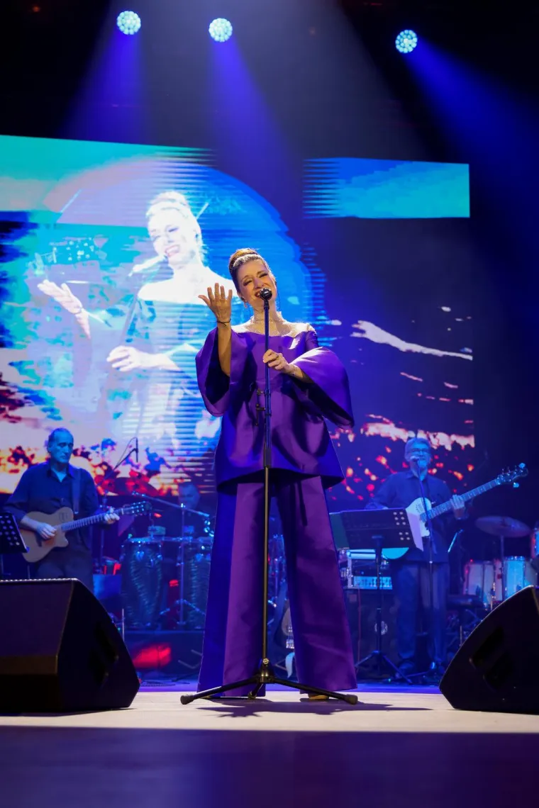 Godine su za nju samo broj: Doris Dragović osvojila zadarsku publiku