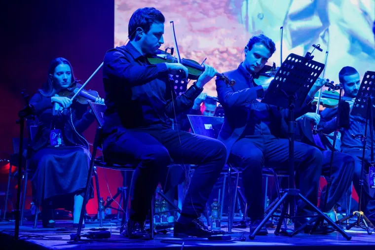 Godine su za nju samo broj: Doris Dragović osvojila zadarsku publiku