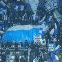 Kohorta sa svojim vrlo zanimljivim zastavama na dva štapa: &quot;Pivo, burek i NK Osijek&quot;