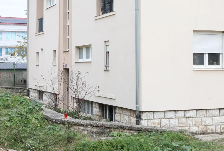 Prizori koje su zatekli vatrogasci koji su došli u pomoć, bili su strašni. Kako nam je rekao vatrogasni zapovjednik Javne vatrogasne postrojbe - ozlijeđeni su bili prisegni, ali u potpunom šoku. 