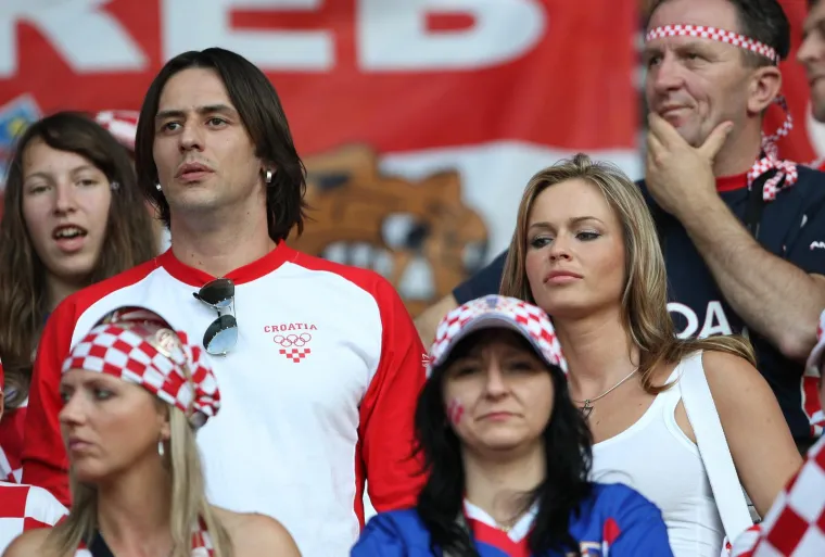 Tko je Sergej Bijelić? Kruže glasine da je prekinuo s Renatom Sopek, a nekad se zabavljao s Tarom Reid