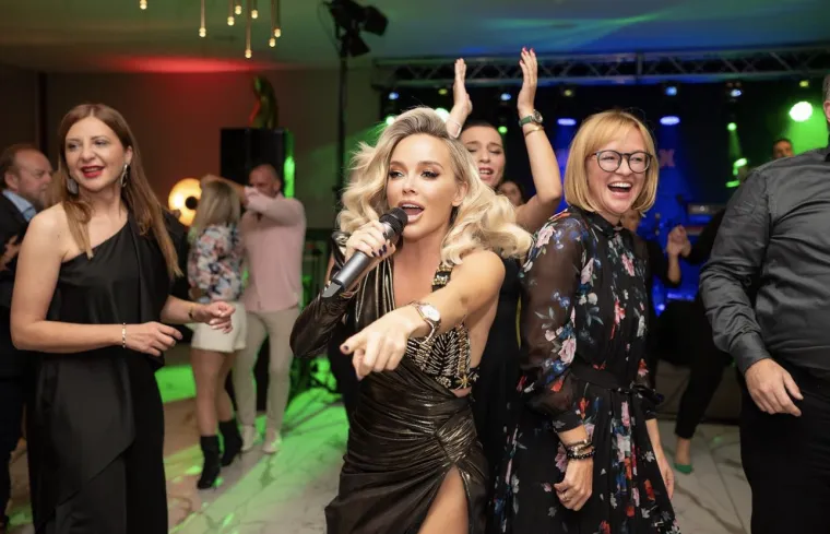 Istrijani će dobiti priliku uživati u energičnom nastupu Maje &Scaron;uput u hotelu Petram.