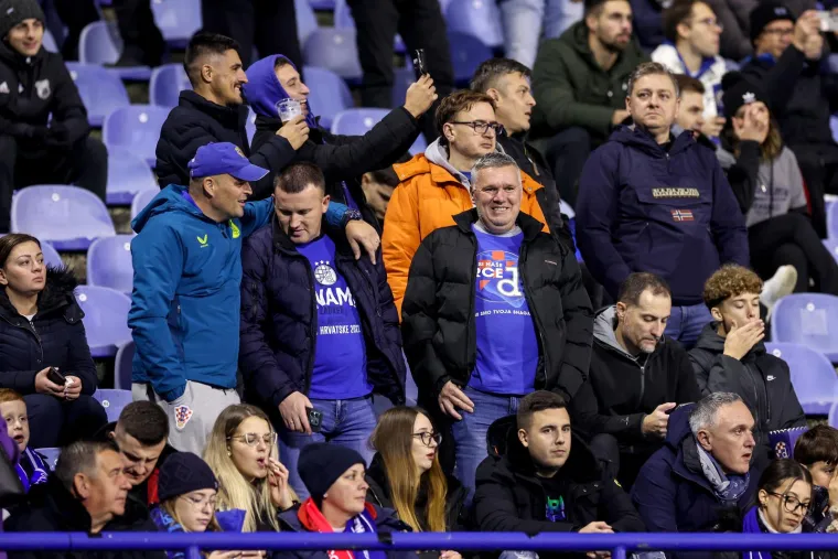 Kakav prizor u svečanoj loži: Dinamo gleda i Plenković, provjerite pored koga sjedi