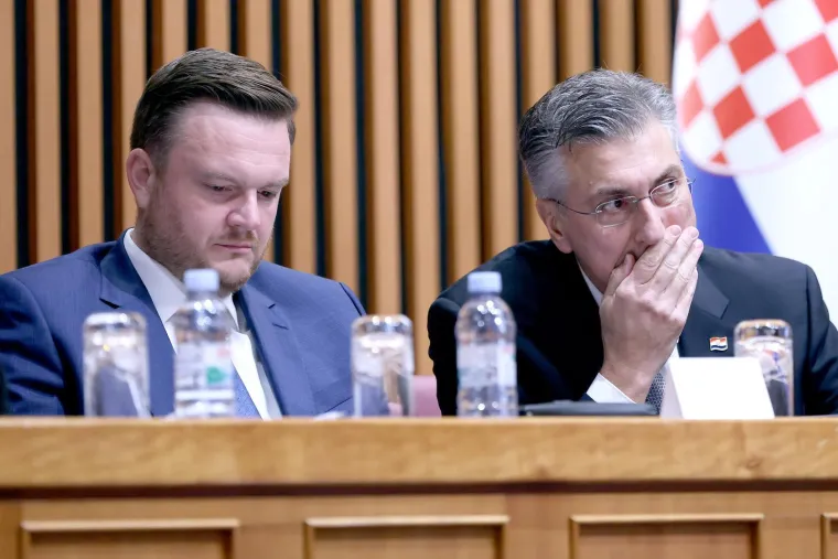 S prstima u pekmezu: Svi Plenkovićevi ministri koji su oti&scaron;li zbog afera