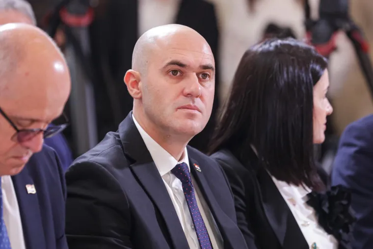 S prstima u pekmezu: Svi Plenkovićevi ministri koji su oti&scaron;li zbog afera