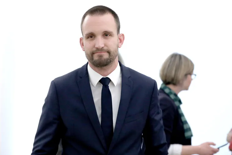 S prstima u pekmezu: Svi Plenkovićevi ministri koji su oti&scaron;li zbog afera