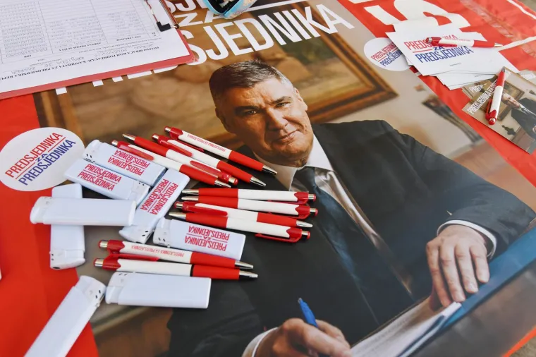 U Šibeniku  je počelo skupljanje potpisa i za Zorana Milanovića