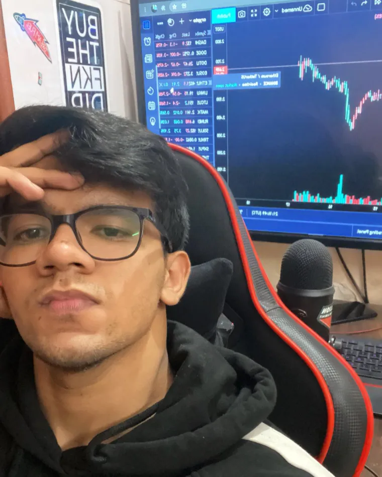 Njegov inovativni pristup i predanost zanatu brzo su doveli Alpha Trader do uspjeha. Imao je sposobnost i znanje za iskoristiti tehnologiju i analitiku. To ga je izdvojilo kao pojedinca u toj širokoj industriji.