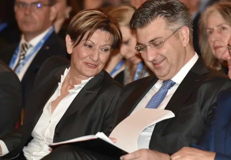 S prstima u pekmezu: Svi Plenkovićevi ministri koji su otišli zbog afera