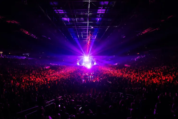 Pogledajte atmosferu: Nina Badrić napunila zagrebačku Arenu, stigao i Gra&scaron;o