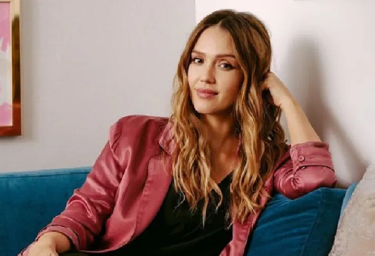 Jessica Alba