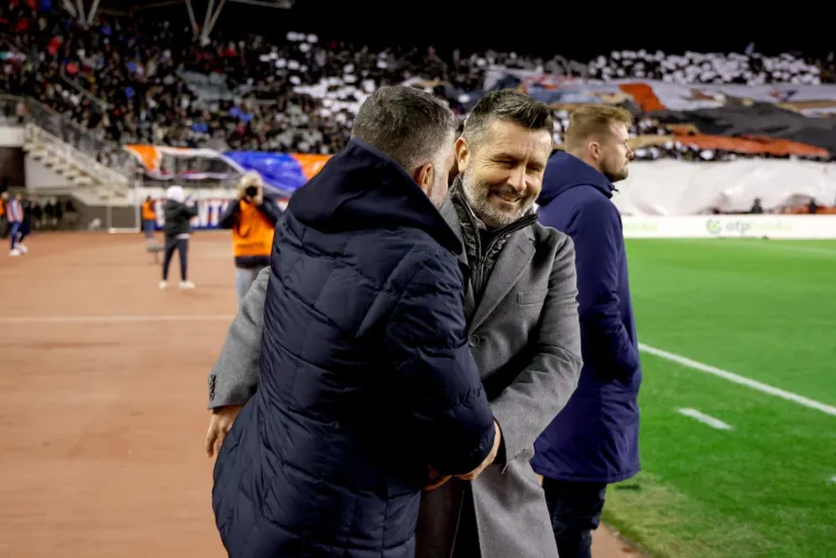 Gattuso i Bjelica srdačno su se pozdravili uoči početka utakmice