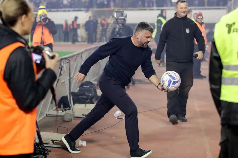 Gattuso je ispucavao lopte na tribinu