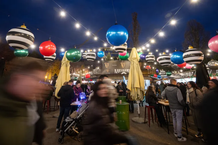Sve sjaji, blje&scaron;ti, rasko&scaron; svugdje oko nas: Počela je adventska idila