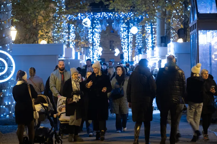 Sve sjaji, blje&scaron;ti, rasko&scaron; svugdje oko nas: Počela je adventska idila