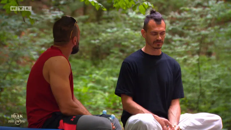 Sjećate li se njega? Njegov neobičan stil bilo je te&scaron;ko ignorirati, a danas je pravi joga ekspert