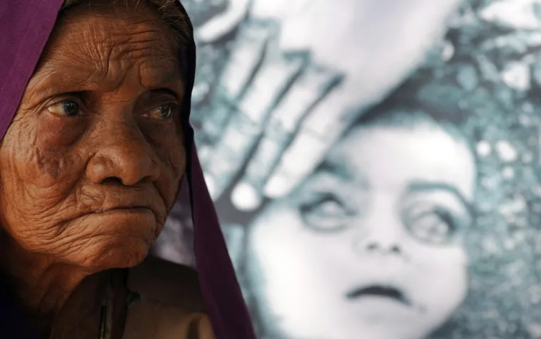 I 40 godina nakon katastrofe u kojoj je poginulo 3500 ljudi, djeca se i dalje rađaju bez očiju