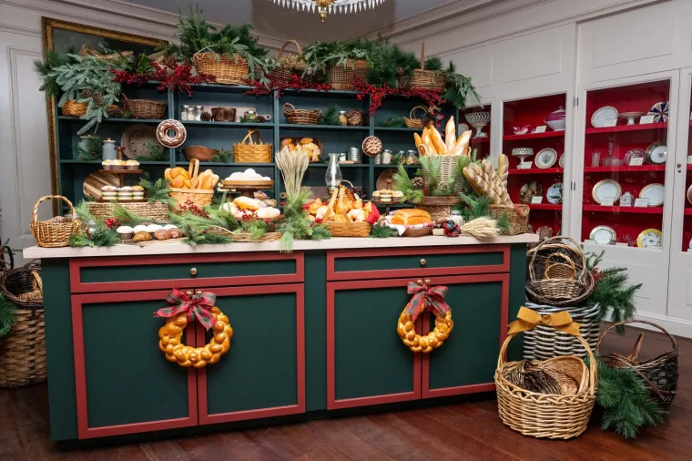 Božić je stigao u Bijelu kuću: Pogledajte kako ju je okitila Prva dama na odlasku