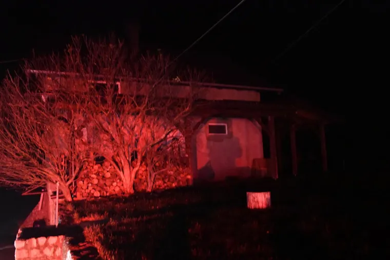 Ovo je obiteljska kuća roditelja koji su zakopali svoje dvije bebe: Prizori izgledaju jezivo