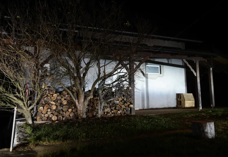 Ovo je obiteljska kuća roditelja koji su zakopali svoje dvije bebe: Prizori izgledaju jezivo