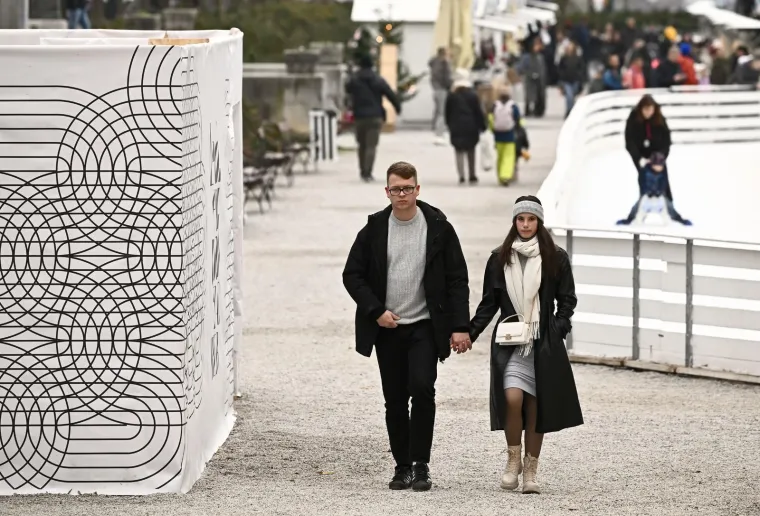 Dok se u Zagrebu mnogi bore s klizaljkama, Osijekom &scaron;eću markantni mu&scaron;karci bolesno dobrog stila